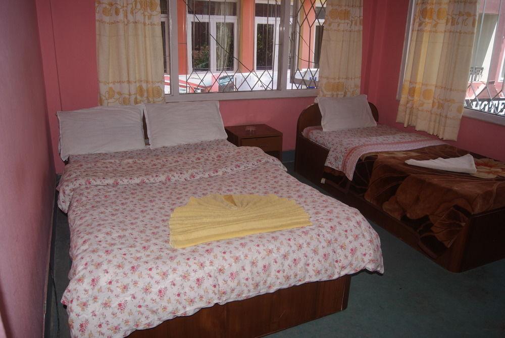كاتماندو Hotel Pokhara Peace المظهر الخارجي الصورة